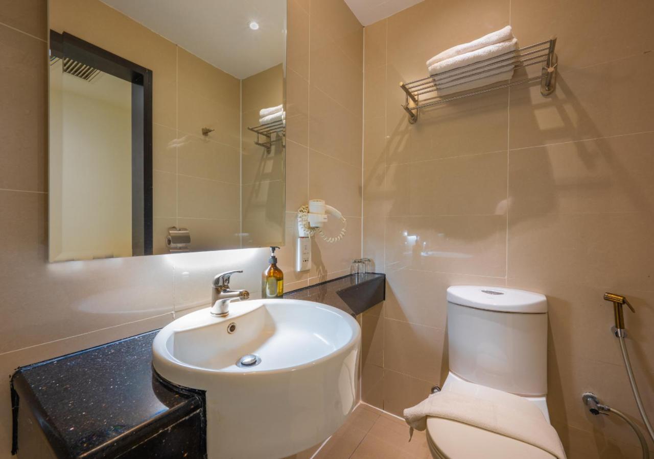 فندق Greystone Centrestage Pj بيتالينغ جايا المظهر الخارجي الصورة